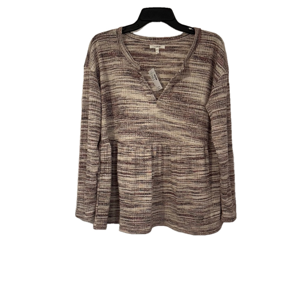 NWT Maurcies Top